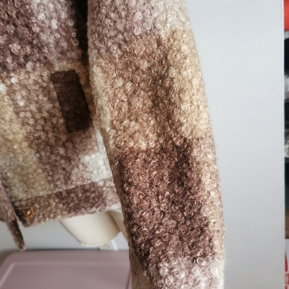 CHARLIE B Plaid Teddy Jacket in Brown and Cream Tones - Picture 4 of 6